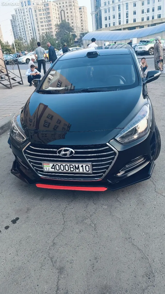Hyundai i40 2019 · 1.7 AT