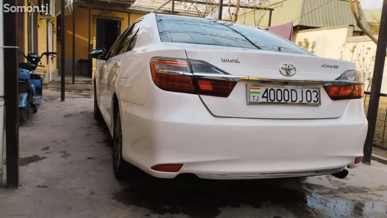 Toyota Camry 2012 · 2.5 AT