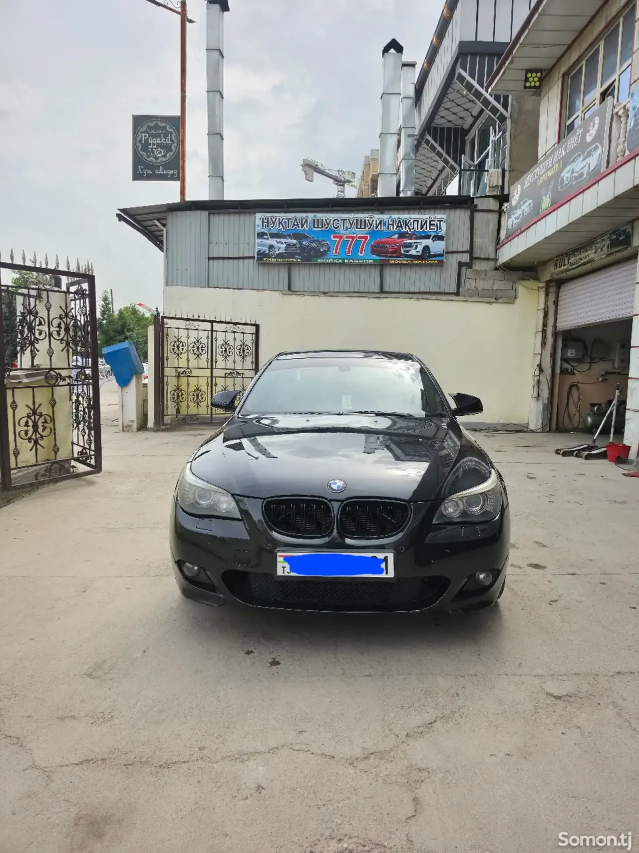 BMW 5 series 2009 · 2.8 AT