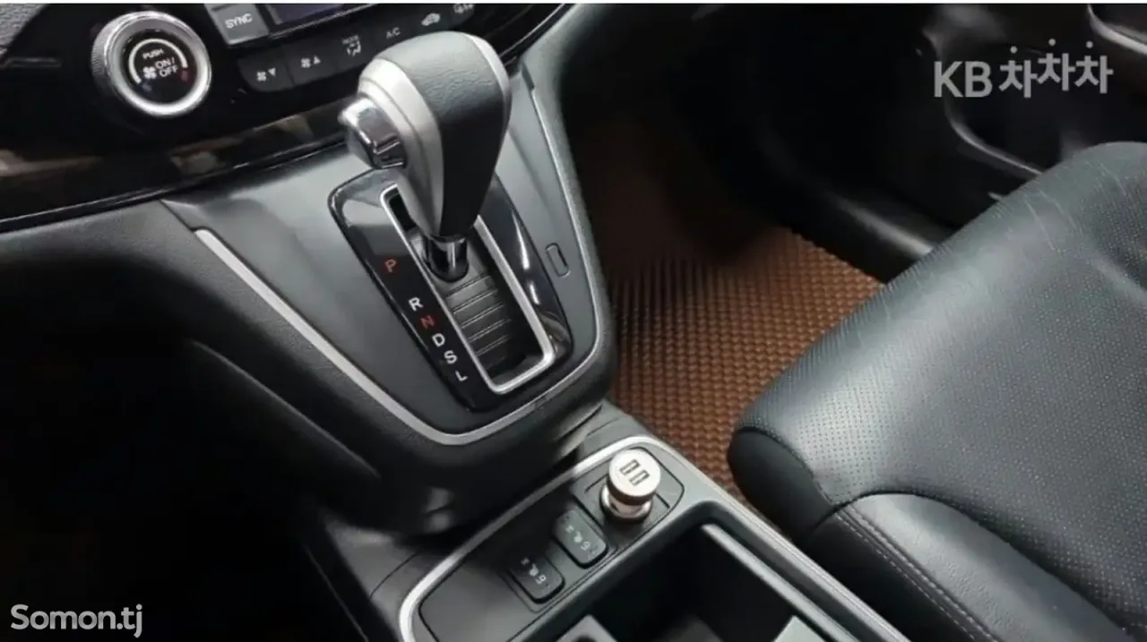 Honda CR-V 2016 · 2.4 AT