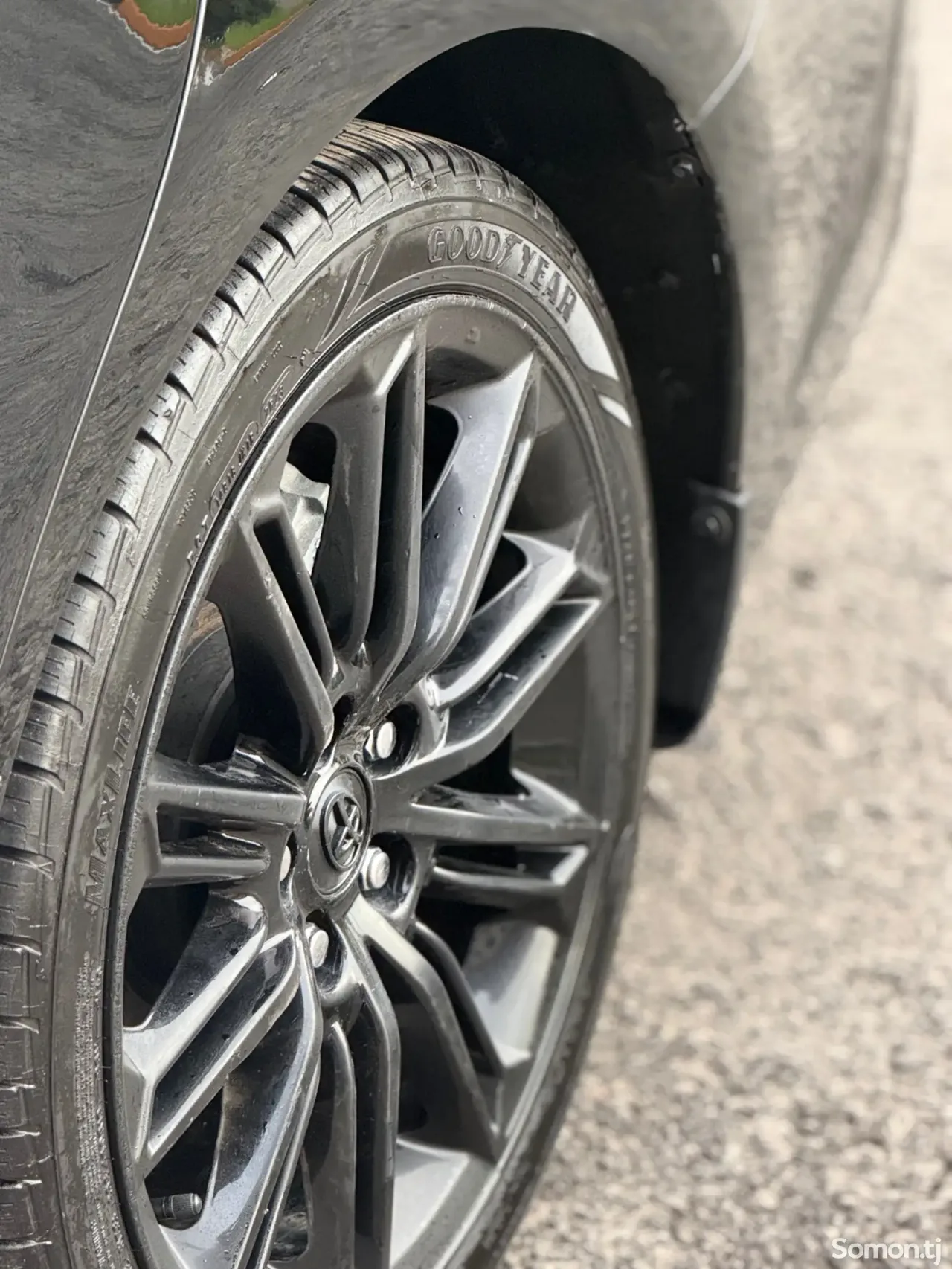 Toyota Avalon 2022 · 2.5 AT