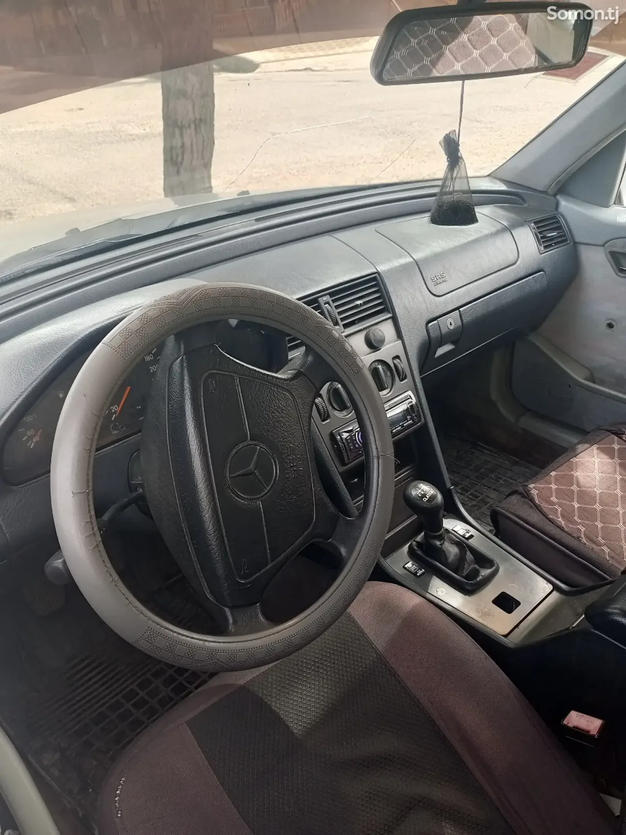 Mercedes-Benz C class 1993 · 1.8 MT