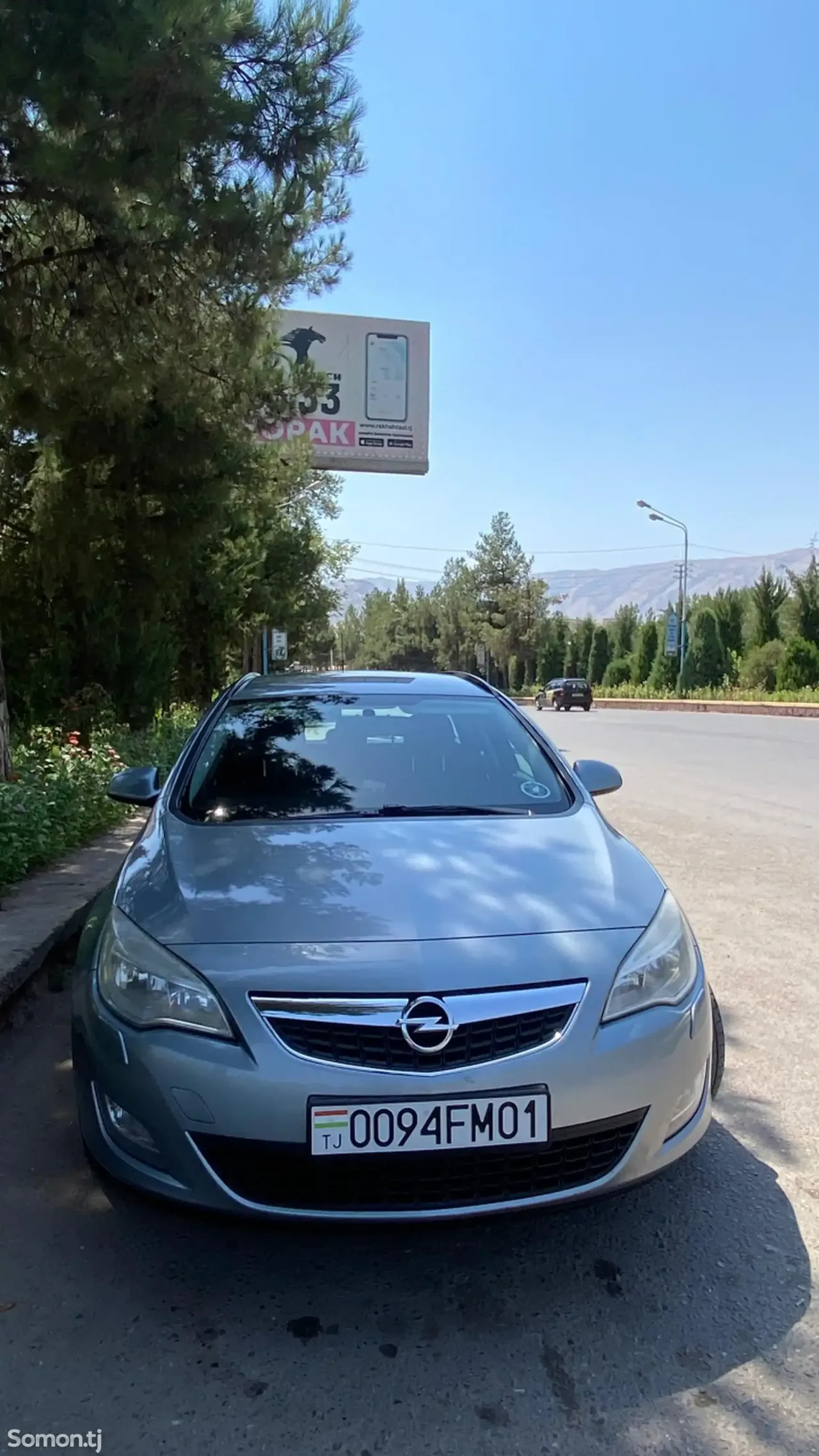 Opel Astra J 2012 · 1.8 MT