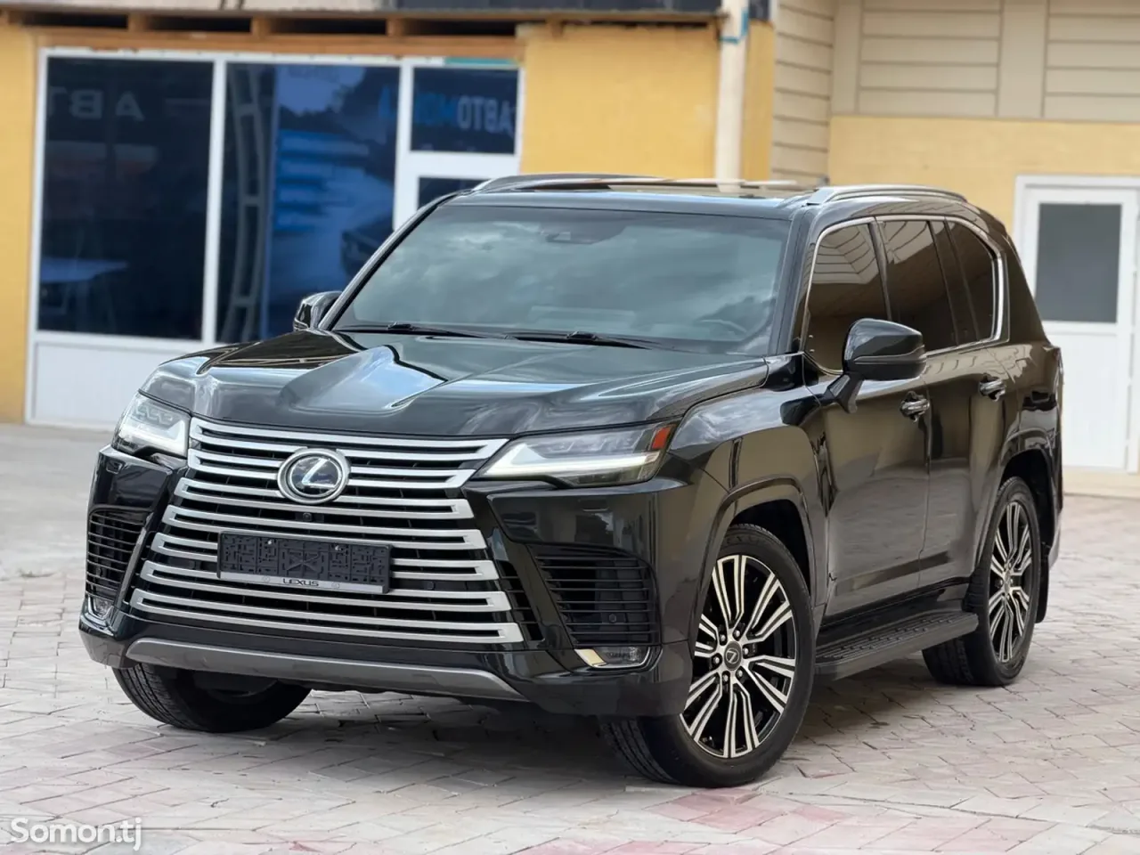 Lexus LX series 2023 · 3.5 AT