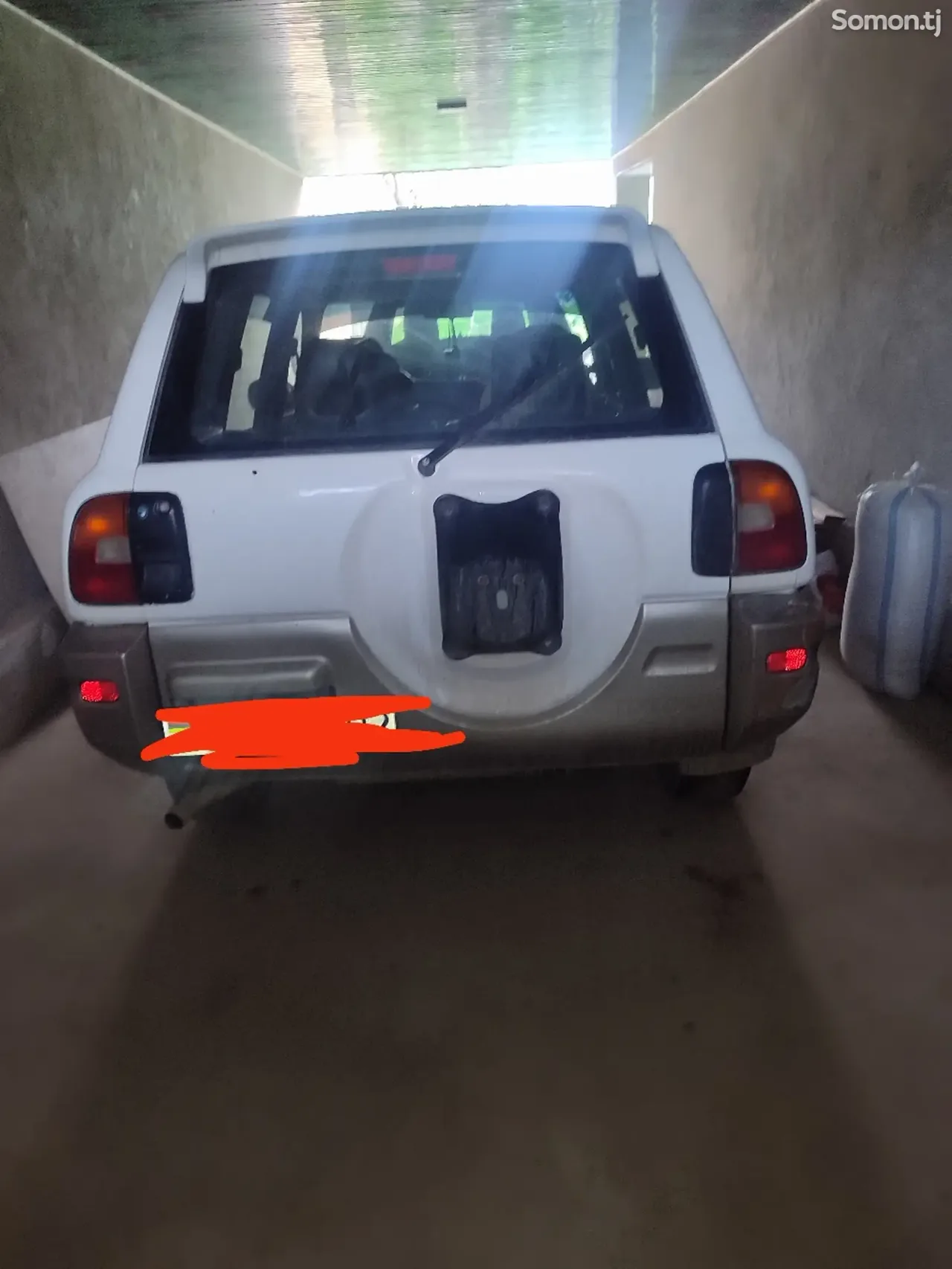 Toyota RAV 4 1998 · 2.0 AT