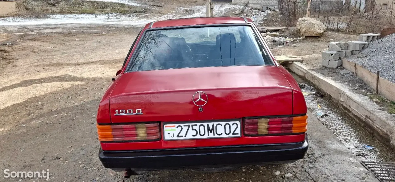 Mercedes-Benz W201 1986 · 1.9 MT