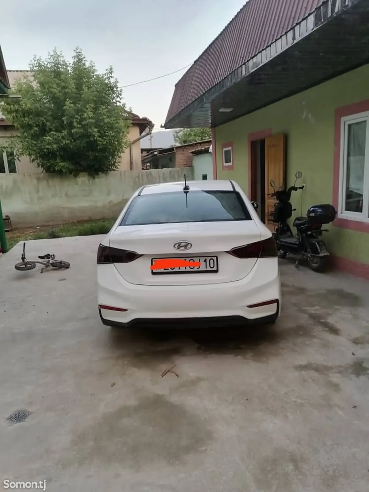 Hyundai Solaris 2018 · 1.8 AT