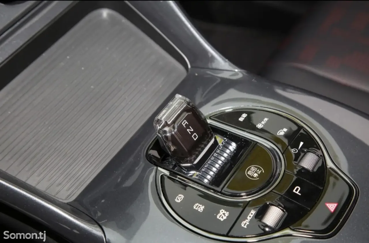 BYD E2 2025 · AMT