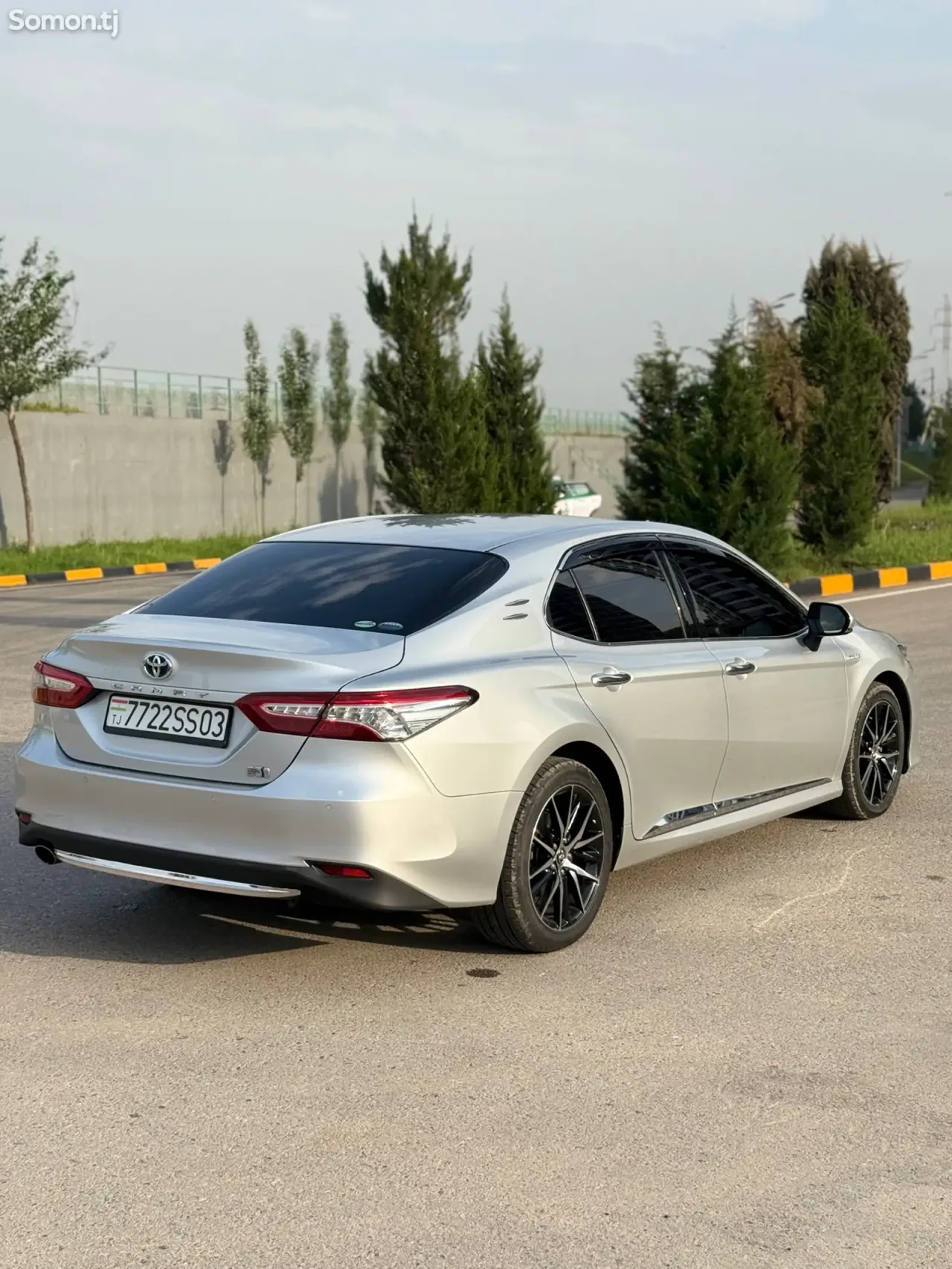 Toyota Camry 2018 · 2.5 AT