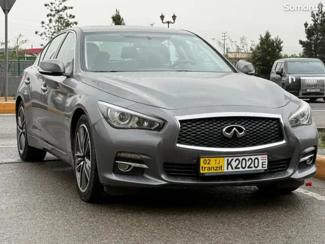 Infiniti Q series 2014 · 2.0 AT