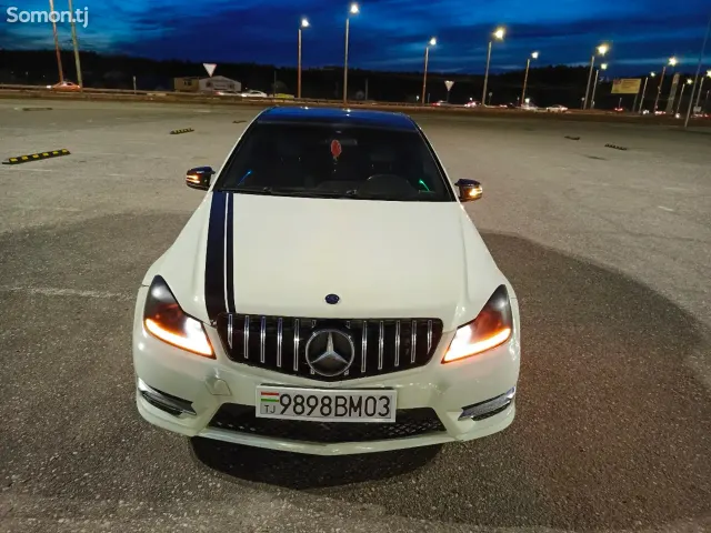 Mercedes-Benz C class 2012 · 3.0 AT