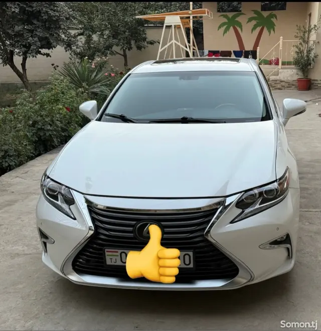 Lexus ES series 2015 · 3.5 AT