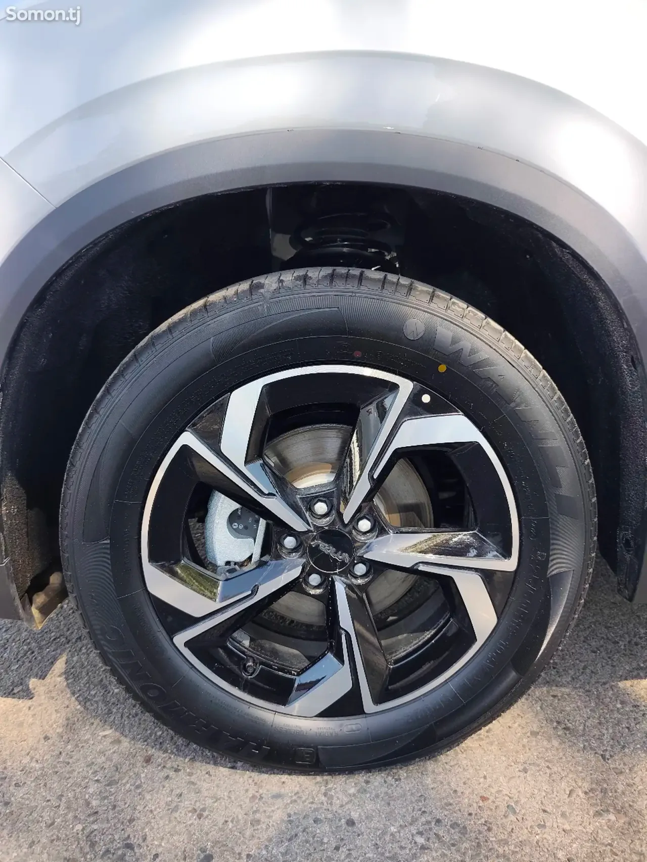 Dongfeng L7 2025 · AT