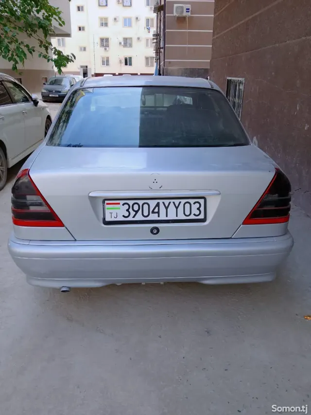 Mercedes-Benz C class 1994 · 1.8 MT