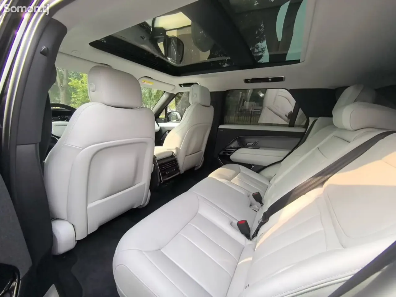 Land Rover Range Rover Sport 2024 · 3.0 AT