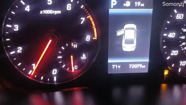 Hyundai Sonata 2018 · 2.4 AT