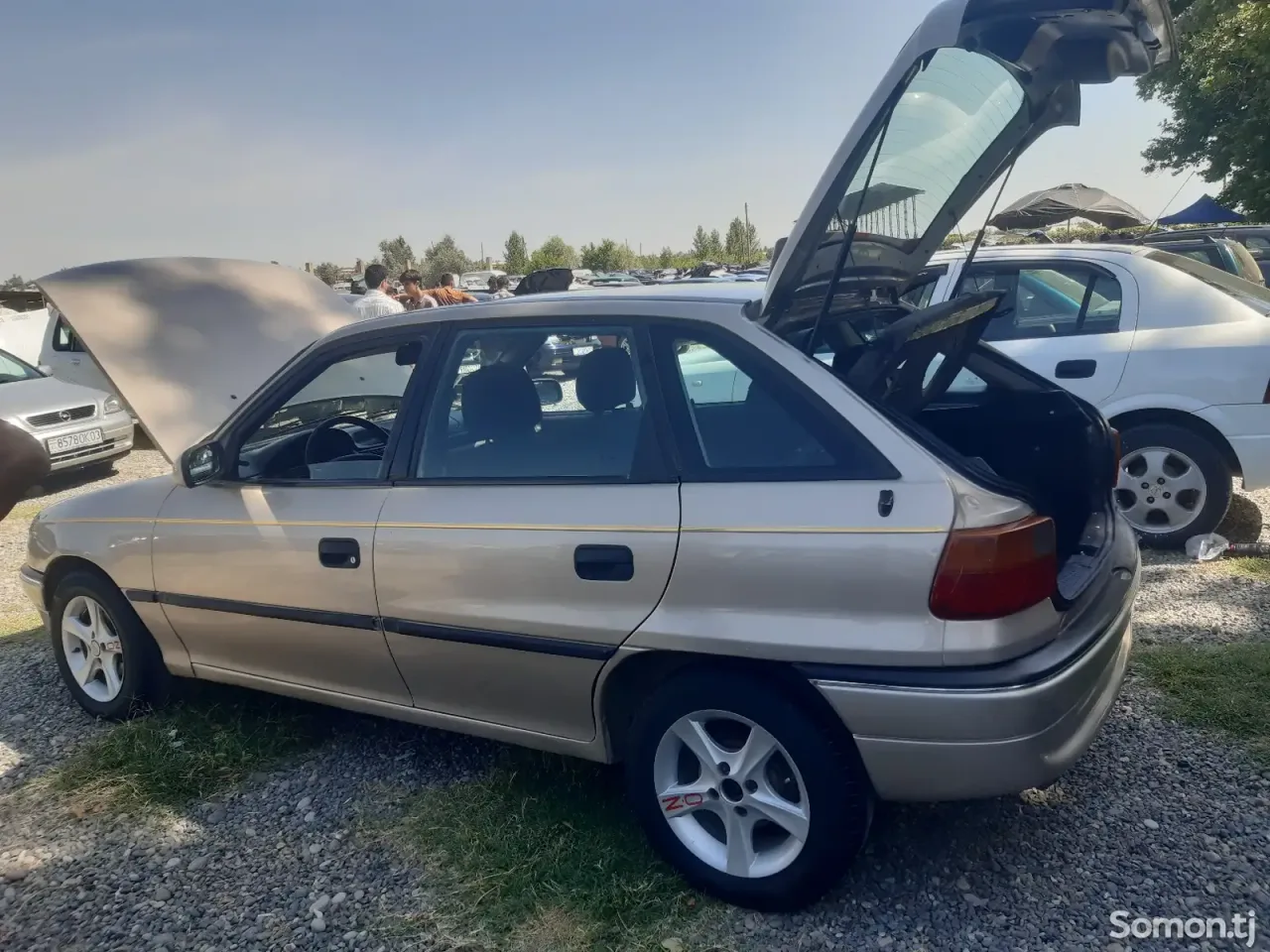 Opel Astra F 1997 · 1.6 MT