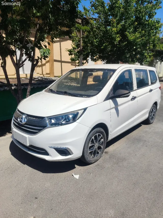 Changan Qiyuan Q 2021 · AT