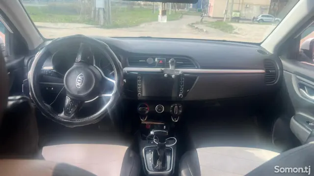 Kia Rio 2018 · 1.4 AT