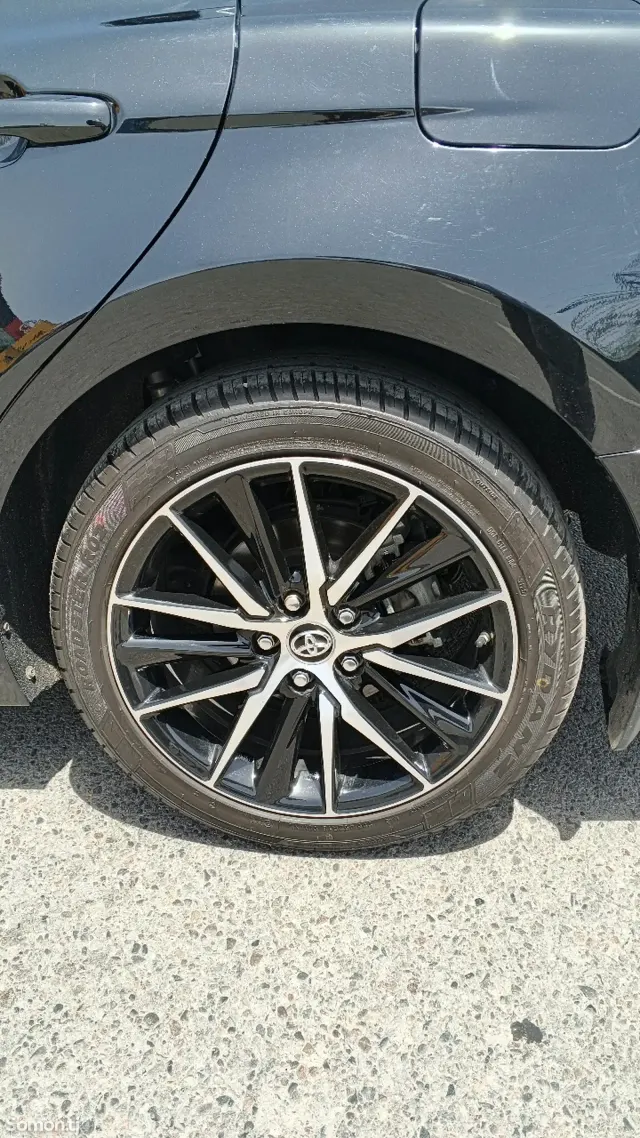 Toyota Camry 2021 · 2.5 AT