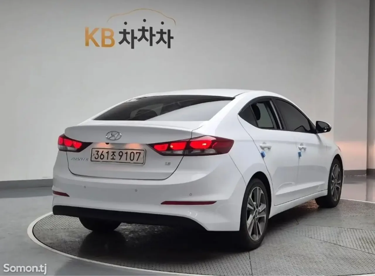 Hyundai Avante 2018 · 1.6 AT