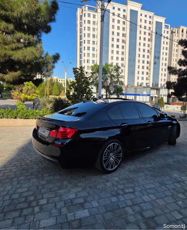 BMW 5 series 2016 · 2.0 AT