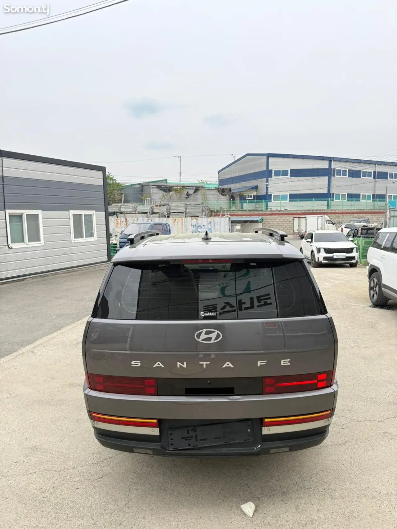 Hyundai Santa Fe 2024 · 1.6 AT