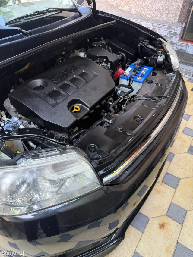 Toyota Rumion 2015 · 1.8 AT