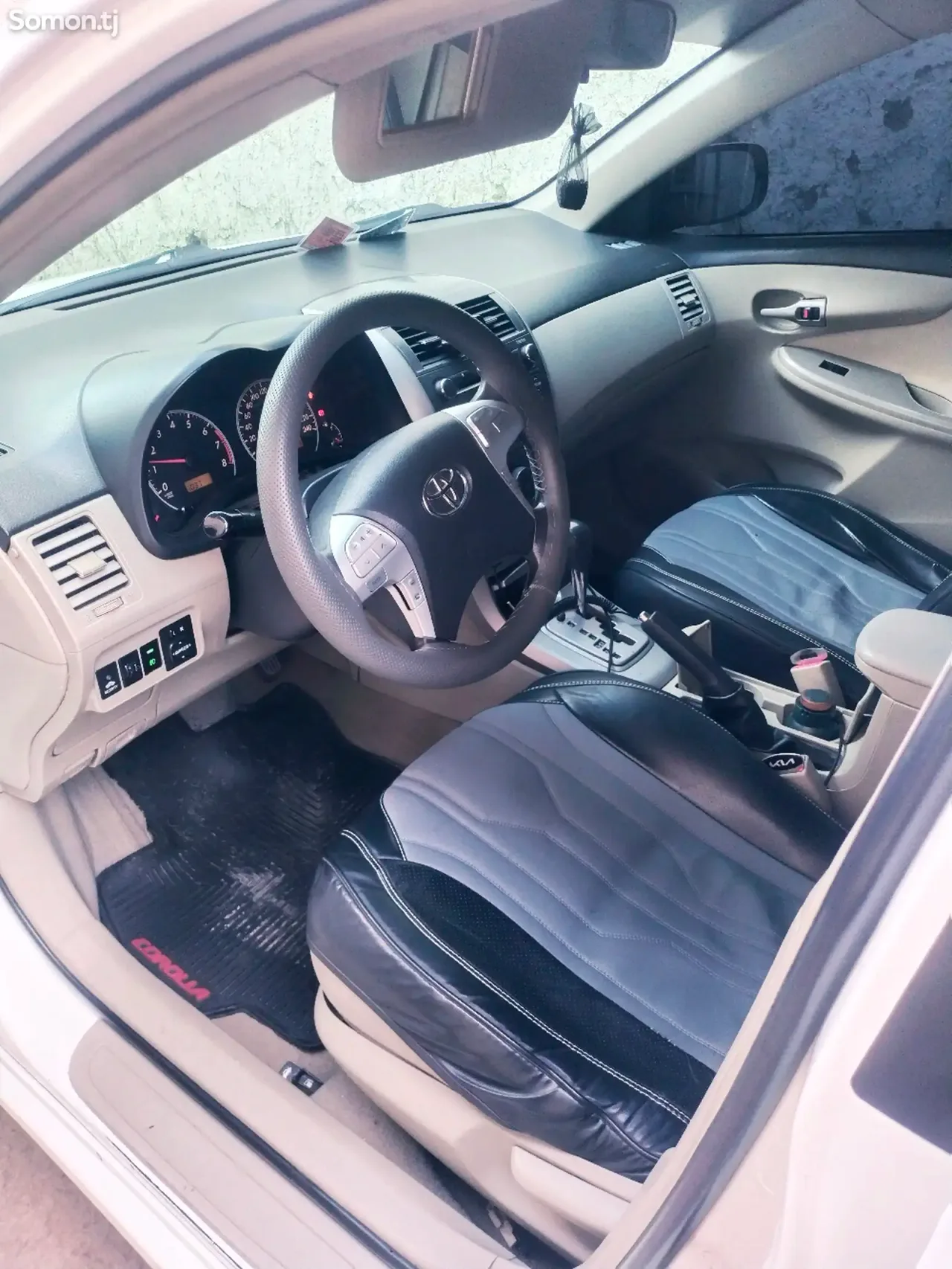 Toyota Corolla 2011 · 1.8 AT