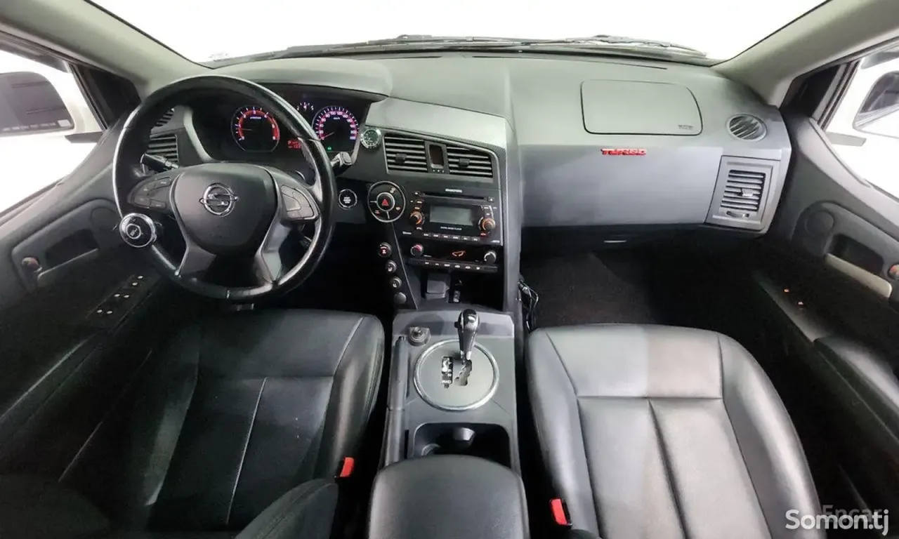 Ssang Yong Korando 2015 · 2.0 AT