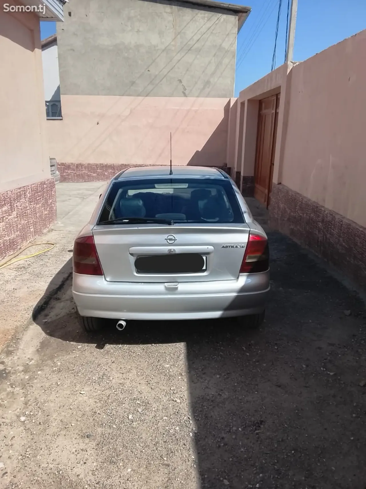 Opel Astra G 1999 · 1.6 AT