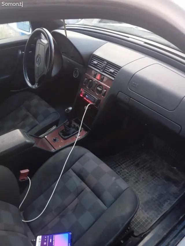 Mercedes-Benz C class 1994 · 1.8 MT