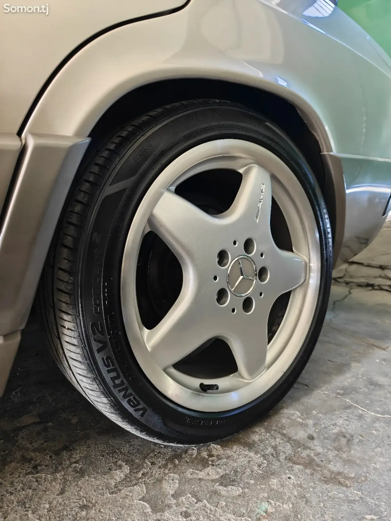 Mercedes-Benz W201 1991 · 1.8 AT