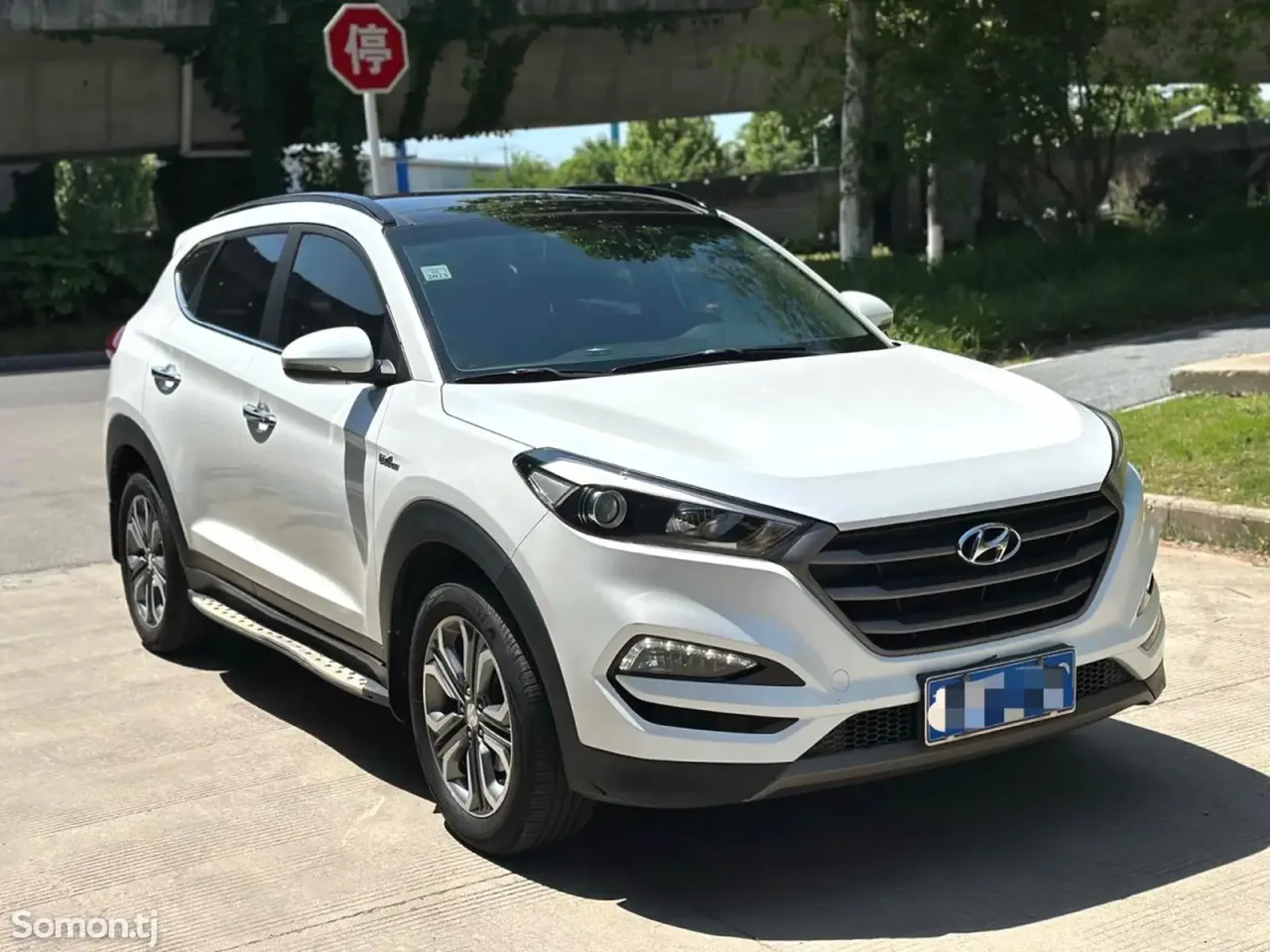 Hyundai Tucson 2015 · 1.6 AT