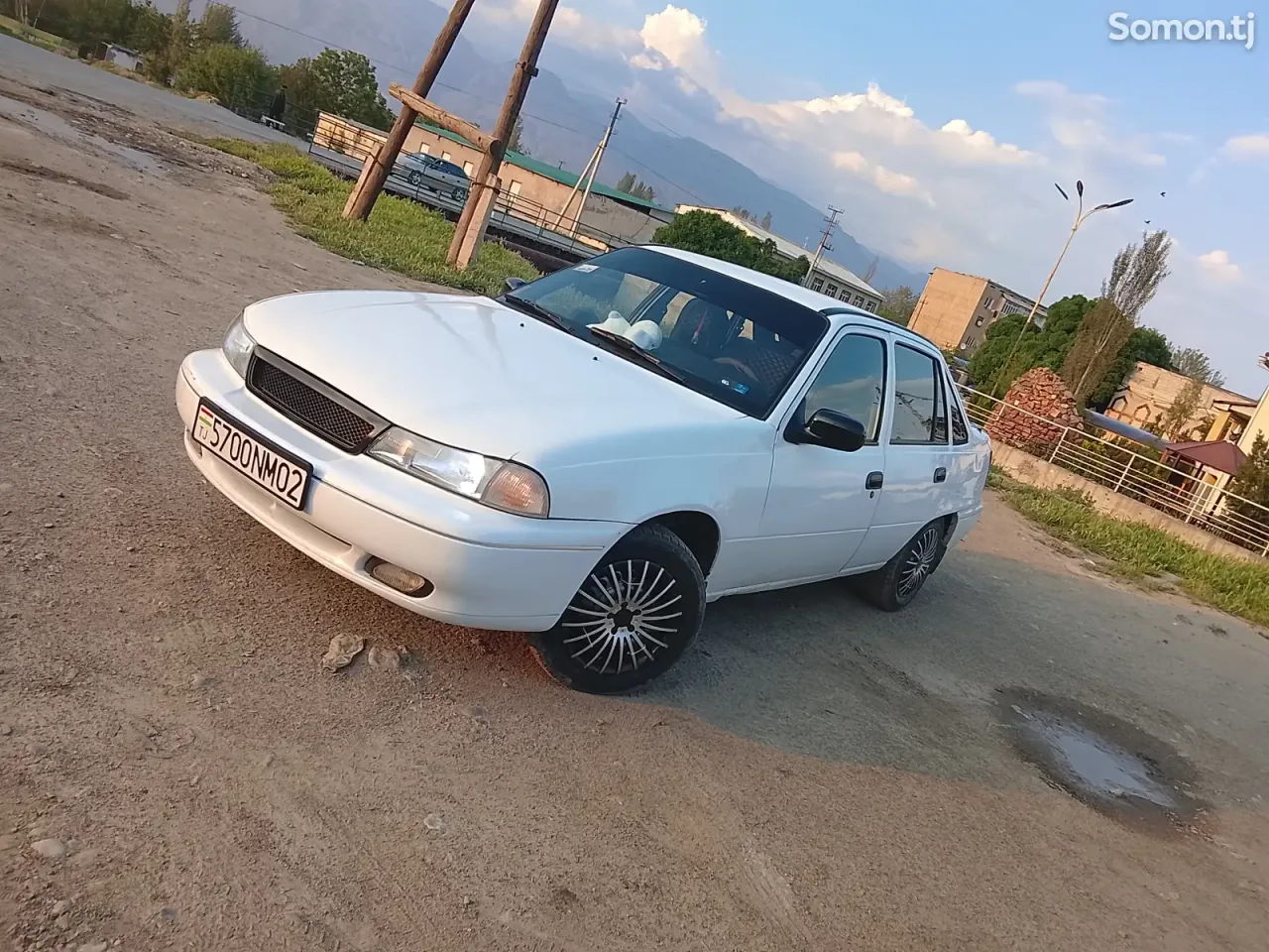 Daewoo Nexia 1995 · 1.5 MT