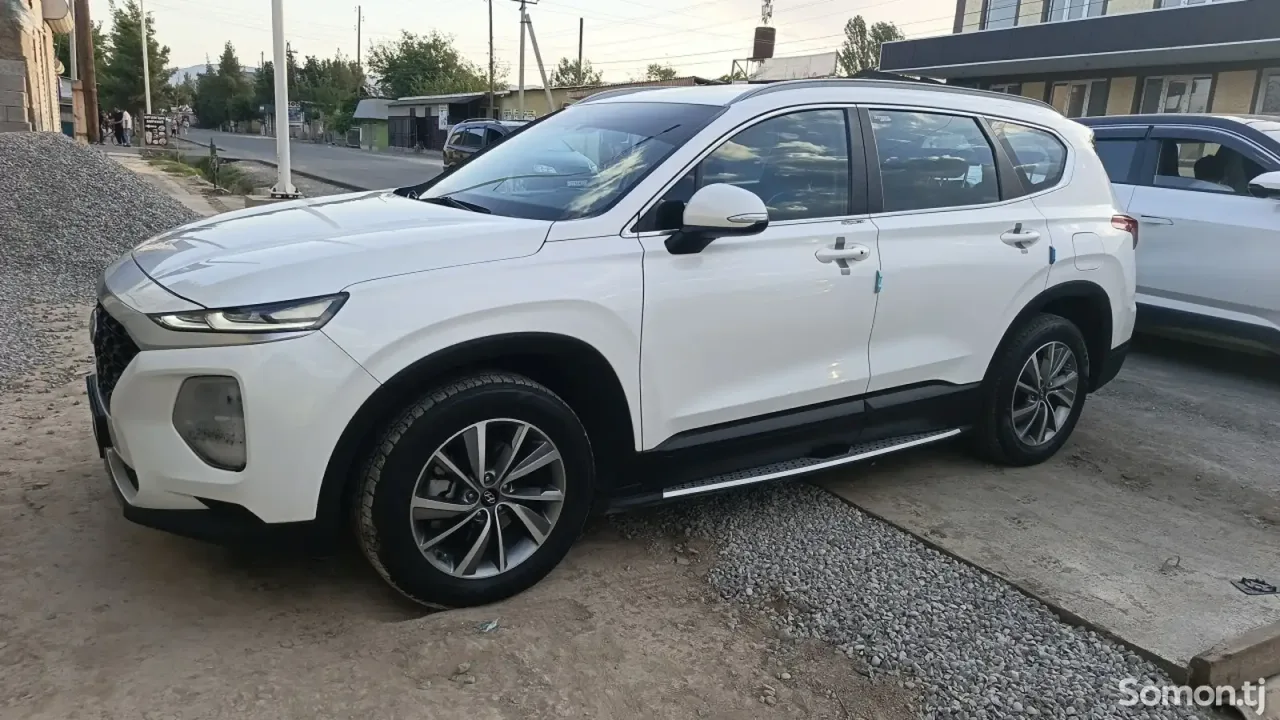 Hyundai Santa Fe 2018 · 2.0 AT