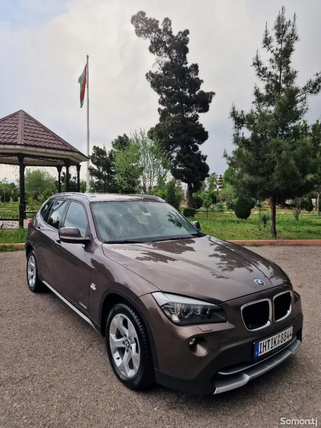 BMW X1 2010 · 2.5 AT