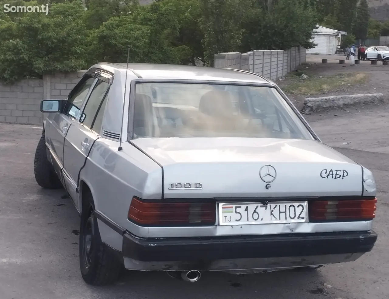 Mercedes-Benz W201 1986 · 2.0 MT