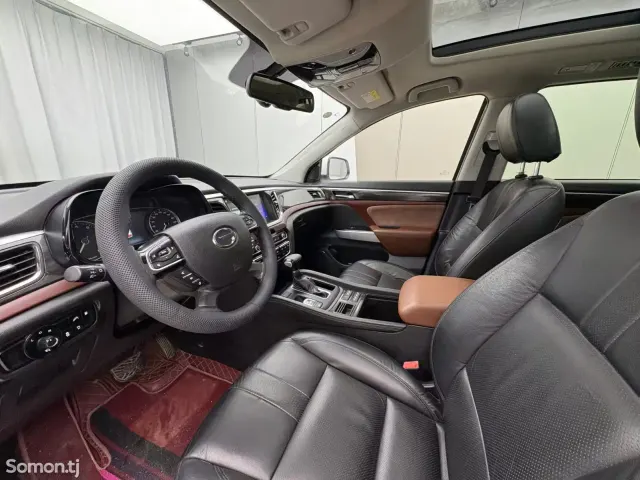 GAC Trumpchi GS8 2018 · 2.0 AT