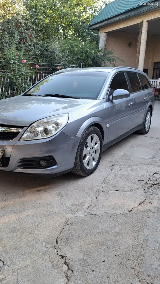 Opel Vectra C 2008 · 2.2 MT