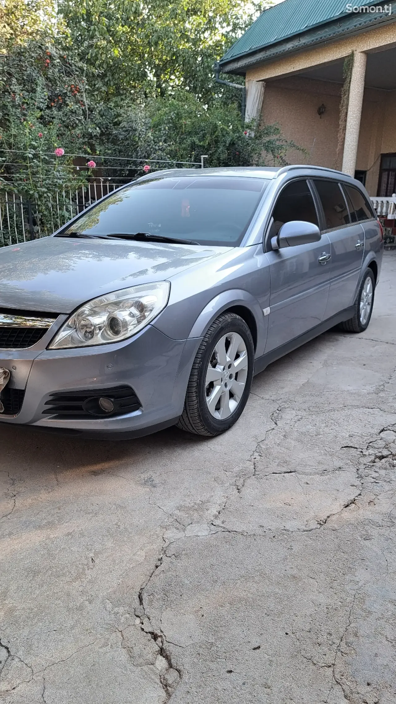 Opel Vectra C 2008 · 2.2 MT