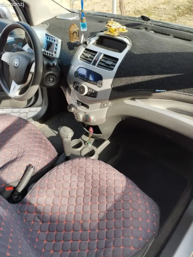 Daewoo Matiz 2010 · 1.1 AT