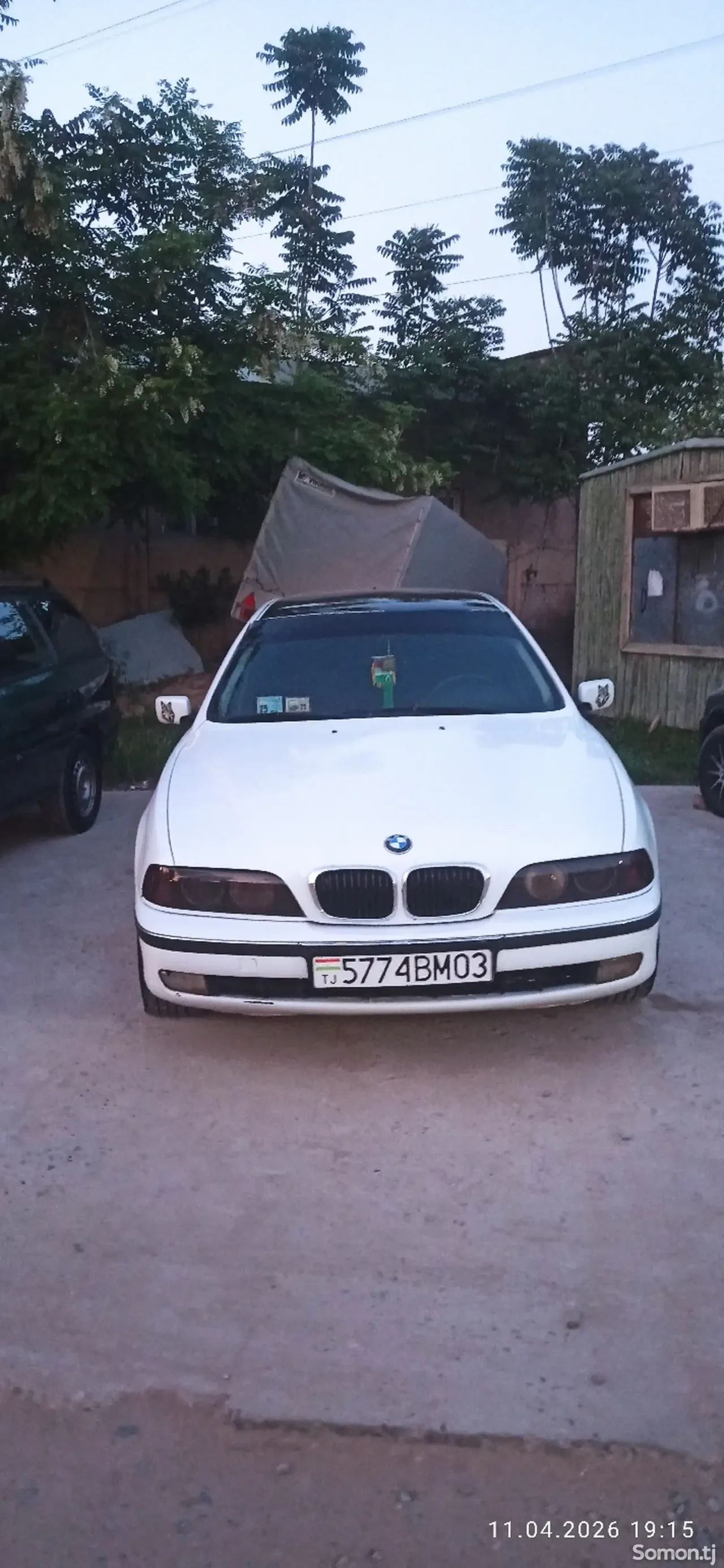 BMW 5 series 1997 · 2.8 MT