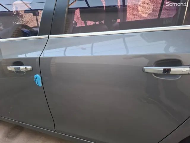 Chevrolet Cruze 2015 · 1.7 AT