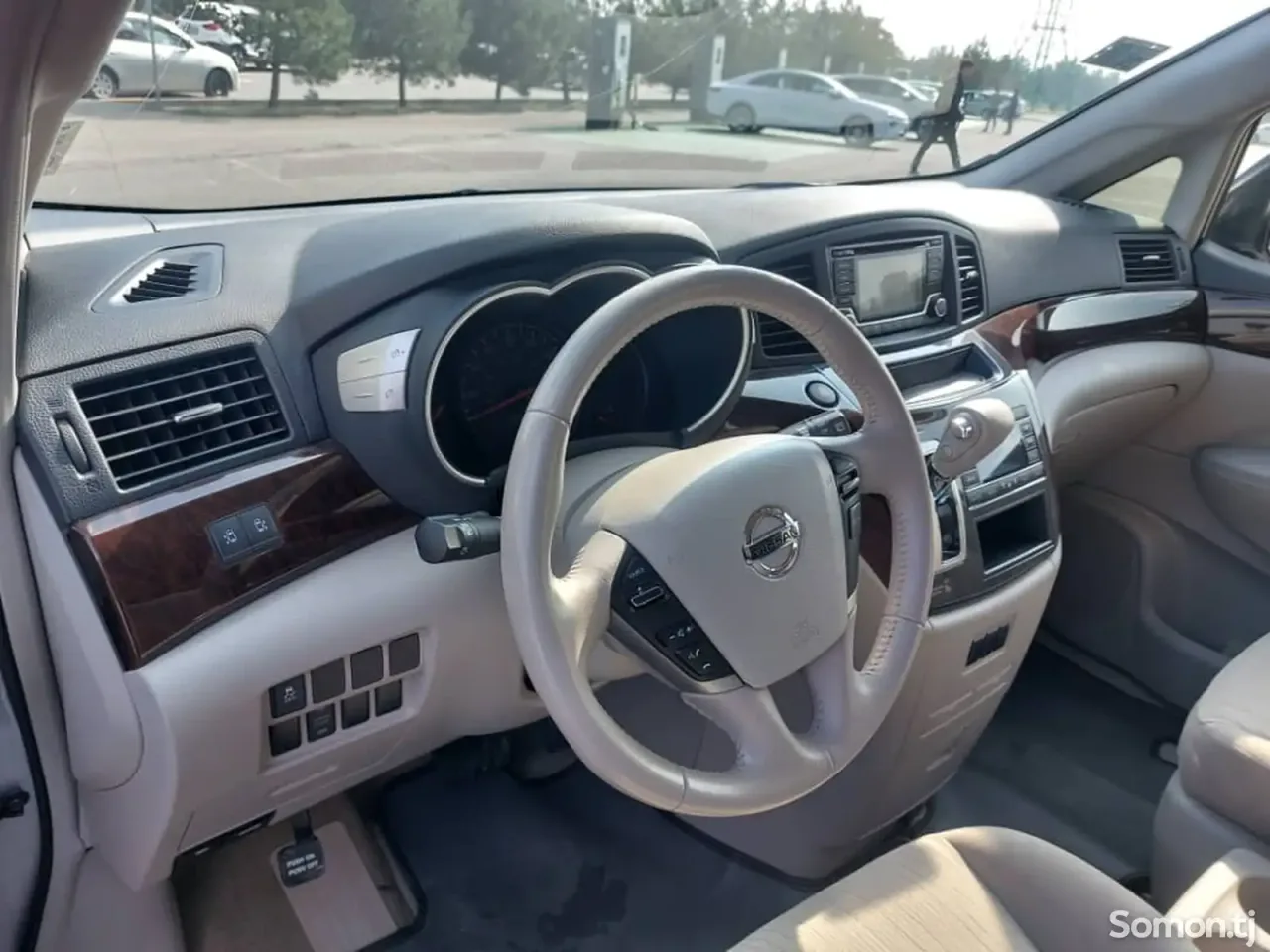 Nissan Quest 2017 · 3.5 AT