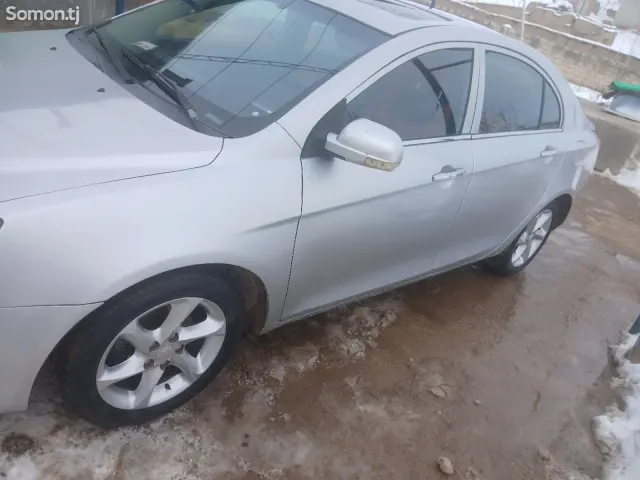 Geely Emgrand 2012 · 1.6 MT