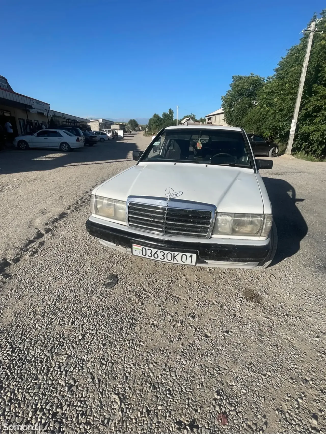 Mercedes-Benz W201 1991 · 1.8 MT
