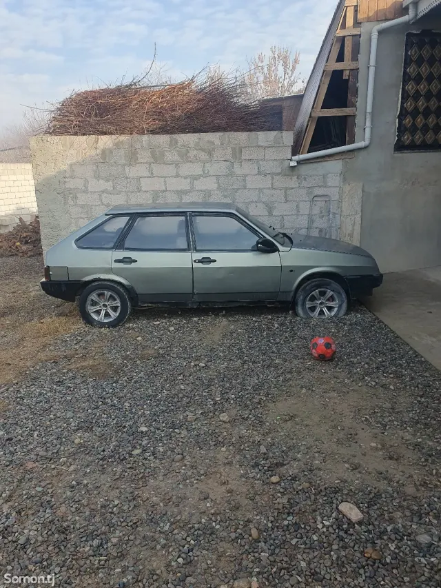 Lada (ВАЗ) 2109 1997 · 1.6 MT