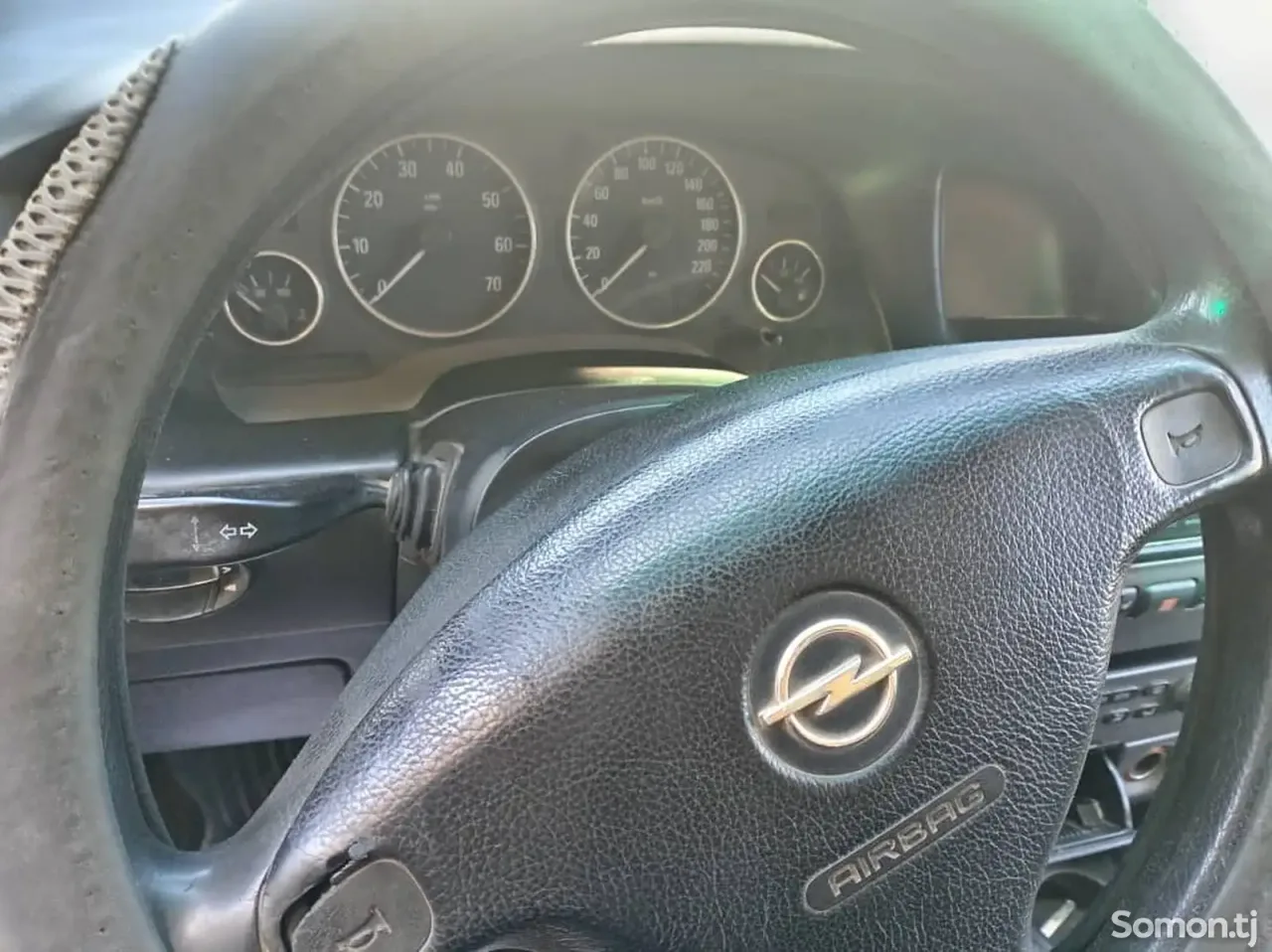 Opel Zafira 2005 · 1.8 MT