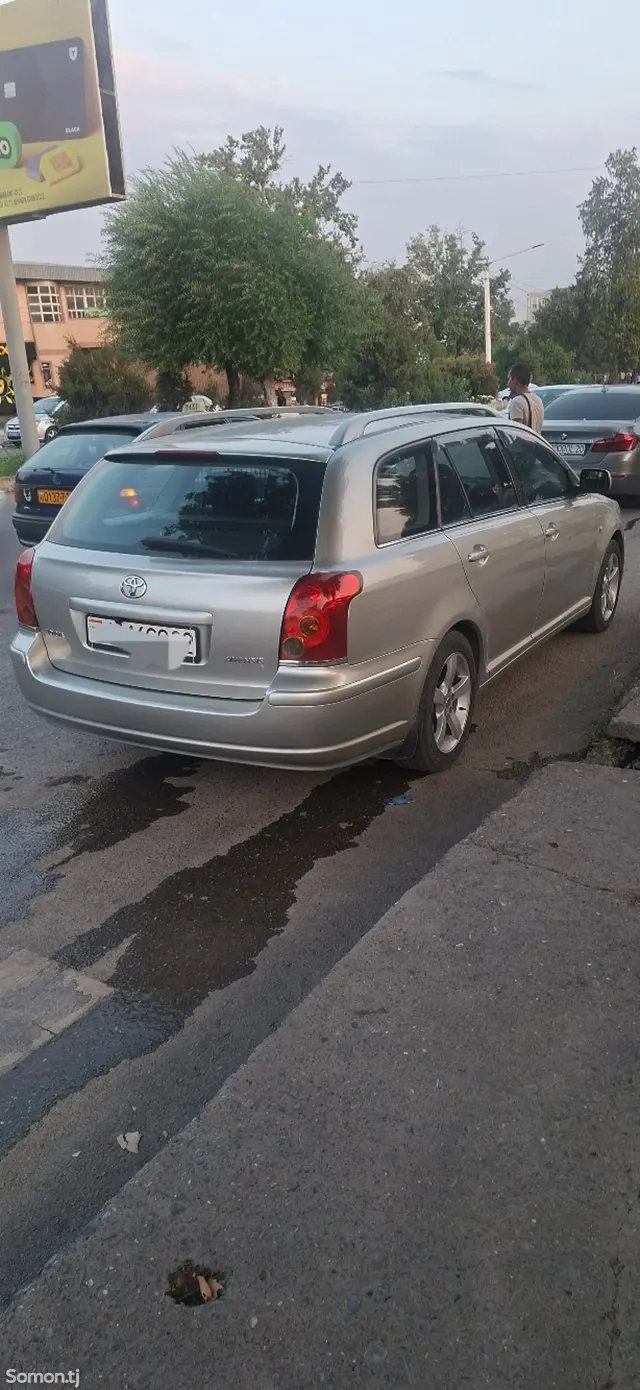 Toyota Avensis 2006 · 1.8 AT